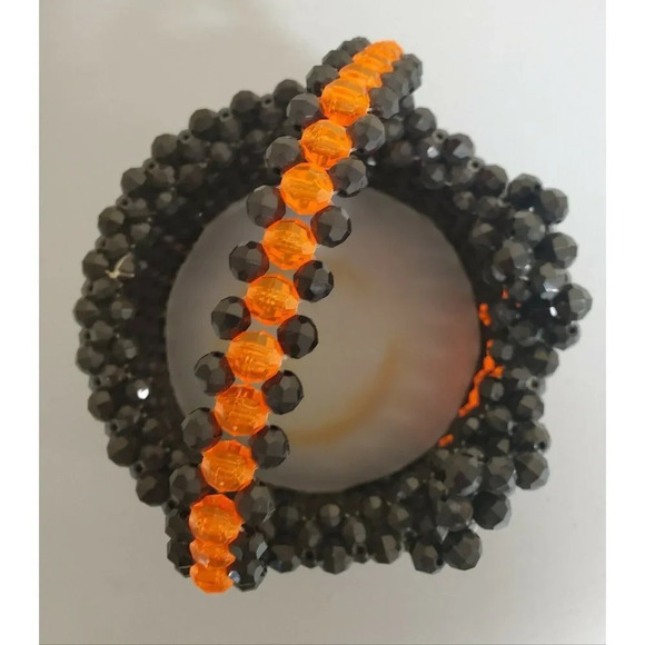 Halloween Handmade Black Cat Beaded Treat Basket - Picture 5 of 6